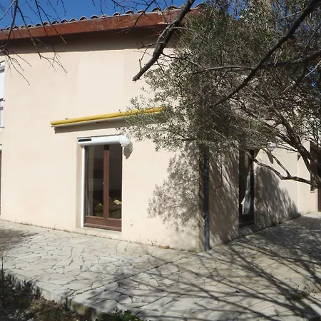 5019 - Cap D'agde Individuelle Avec Piscine Privée Et Climatisation Au Calme De La Pinède